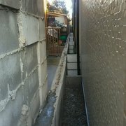 外壁とブロックの撤去