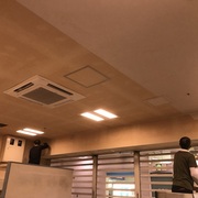 店舗閉店につき解体工事