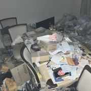 ごみ屋敷の片付け