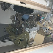 ごみ屋敷の片付け